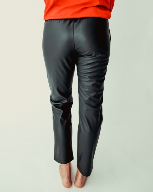 Broek lederlook ZWA