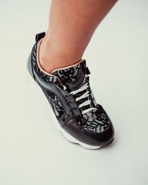 Sneaker ZWA