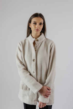 Ellie Offwhite