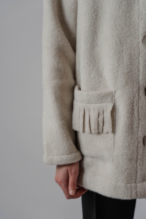 Ellie Offwhite