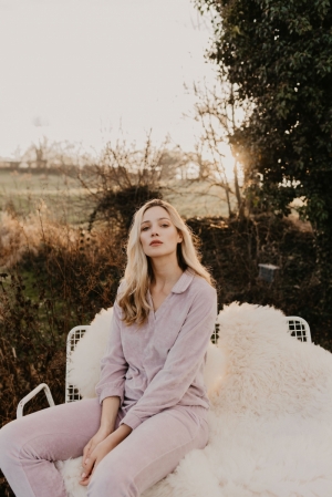 Evelyne NUDE