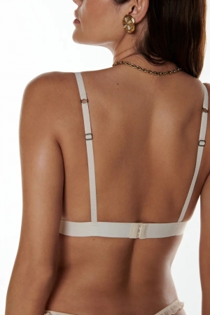 Uma Off White