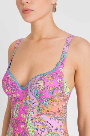  Paisley