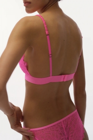 Gwen Pink