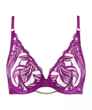 Into the groove Pink Karma