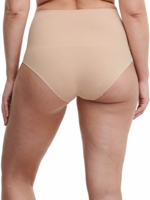 Smooth comfort sculpting Clay nude