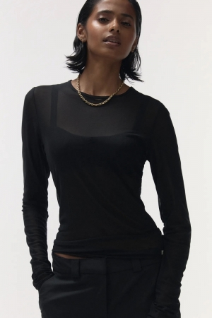 Elle Black