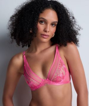 Rules of Attraction Exciting pink