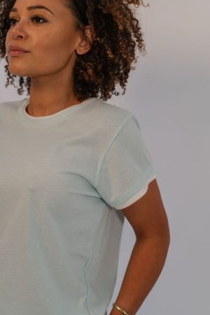 Dione Pastel green
