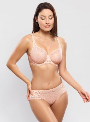 Leila Rose paradis