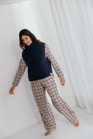 Dina Tricot marine