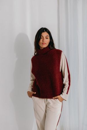 Dina Plum