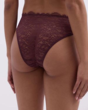 Kylie Burgundy