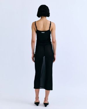 Doloris Black